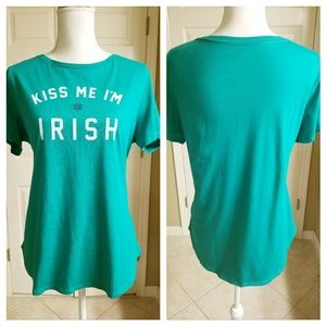 OLD NAVY Kiss Me I'm Irish short sleeve tee shirt